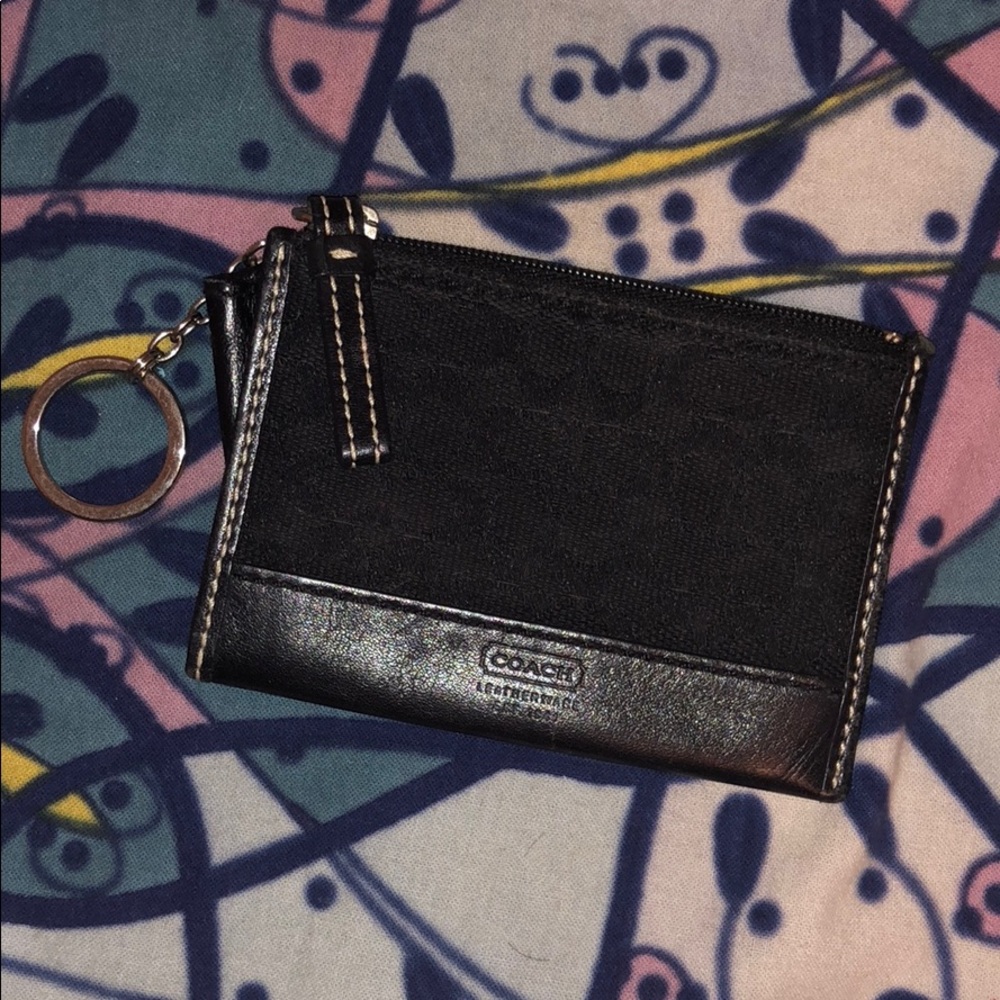 COACH mini change purse